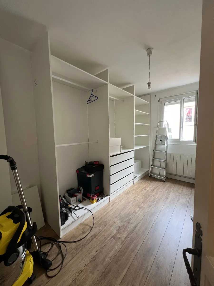Dressing avant rénovation
