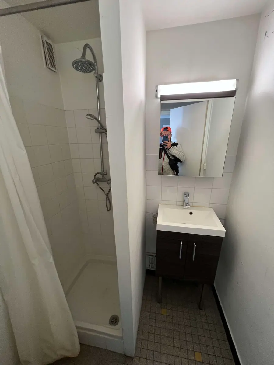 Salle de bain avant rénovation